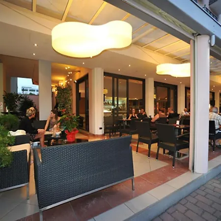 酒店 皮隆酒店